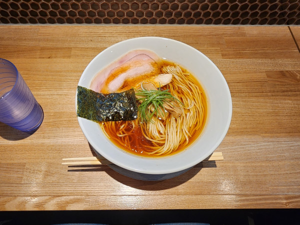 「鶏そば（大盛）」@麺屋BISQの写真