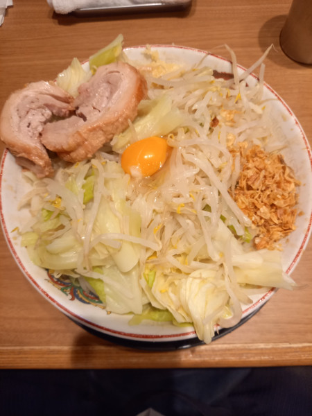「汁なし(小ラーメン)￥1000」@豚山 上野店の写真
