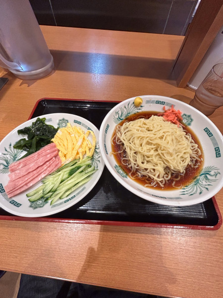 「黒酢醤油冷やし麺630円」@日高屋 方南町駅前店の写真