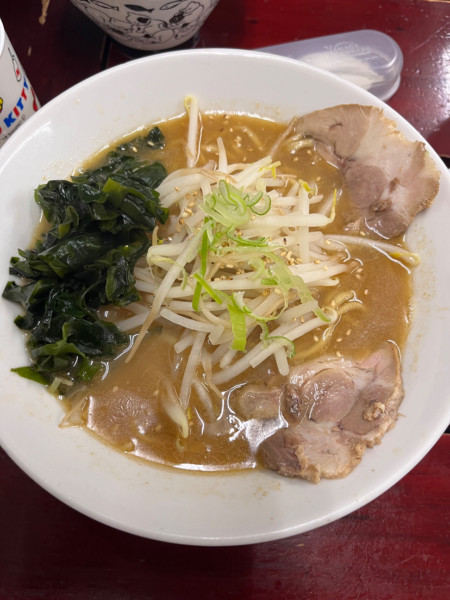 「とんこつラーメン750円」@九州大分ラーメン 麺恋亭 中華街店の写真