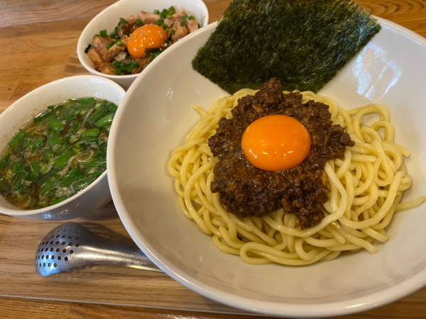 「台湾つけそば＋チャーシュー丼」@NOODLE BOWL MAZEの写真