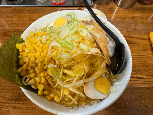 「三水ラーメン味噌もやしトッピング」@らーめん三水の写真