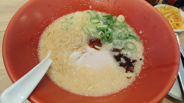 「赤丸　シンプル」@一風堂 松本店の写真