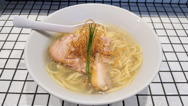 「【限定】冷やし塩そば(中太手もみ麺)」@81番の写真