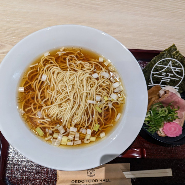 「淡麗「極」醤油ラーメン　￥1180」@大江戸フードホールの写真