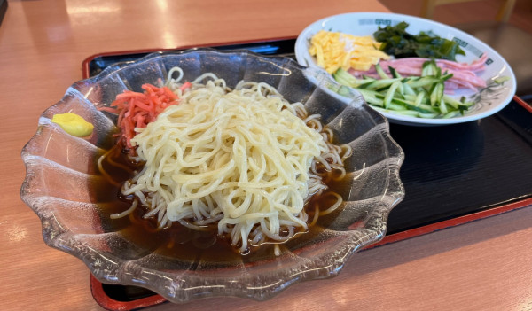 「黒酢しょうゆ冷し麺（￥630）」@日高屋 鶯谷店の写真
