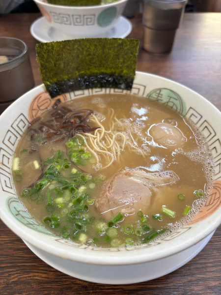 「らーめん　油抜き味玉」@博多長浜らーめん 楓神の写真