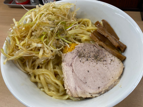 「リッチ釜玉中華そば(大)+ネギ」@釜玉中華そば ナポレオン軒 祖師ヶ谷大蔵店の写真