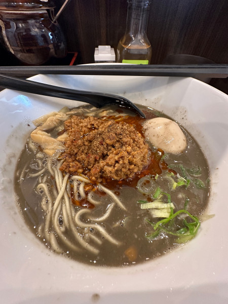 「期間限定　黒胡麻タンタン麺　卵追加　1,050円」@小杉らぁめん 夢番地の写真