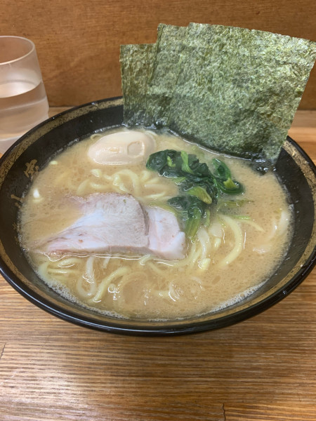 「ラーメン＋味たま」@八家本陣の写真