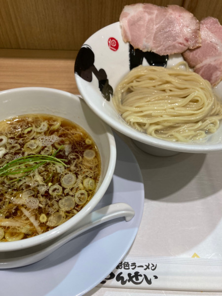 「煮干と牡蠣出汁の醤油つけ麺¥1,200」@彩色ラーメンきんせい エキマルシェ大阪店の写真