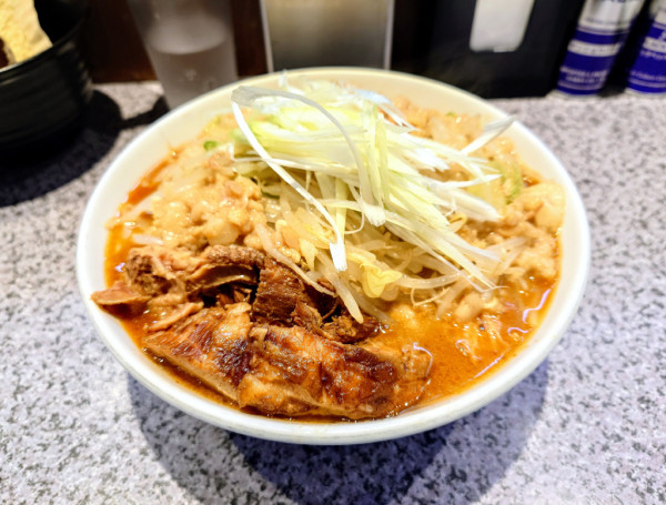 「辛いラーメン ミニ」@ラーメン宮郎の写真