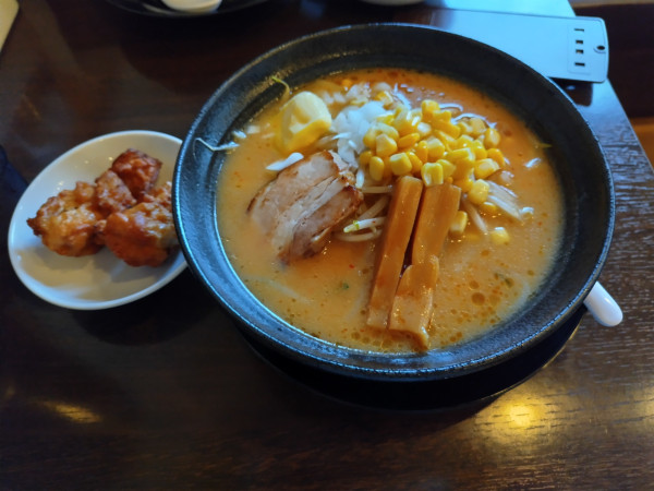 「味噌バターコーンラーメン」@中華そば 昌の写真