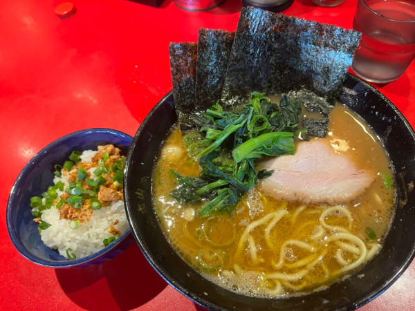 「ラーメン　ねぎまぶし」@厚木家の写真