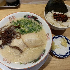 とんこつラーメン 餃子 大平軒の画像