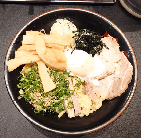 「油そば並盛+トッピングＢ+メンマ(1340円)」@東京油組総本店 浦和組の写真