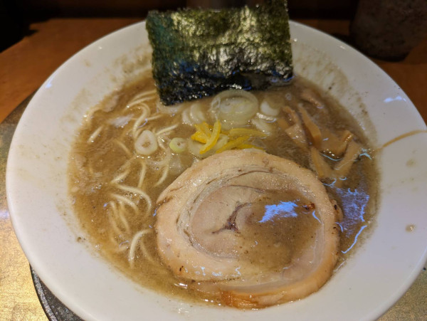 「濃厚煮干しそば(910円)」@麺屋 音の写真