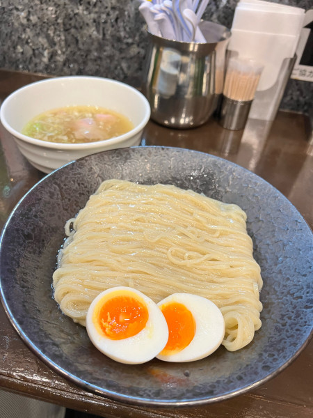 「しおつけ麺 味玉入り」@町田汁場 しおらーめん進化 町田駅前店の写真