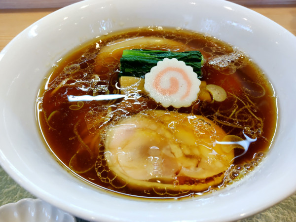 「深緑黒出汁」@中華そば 深緑の写真