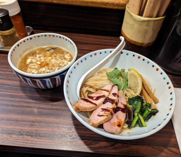 「鴨つけ麺〜濃厚白湯正油味〜」@らー麺 あけどやの写真