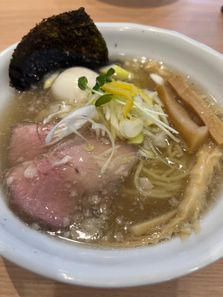 「塩ラーメン　特製全部のせ」@麺処 しかての写真