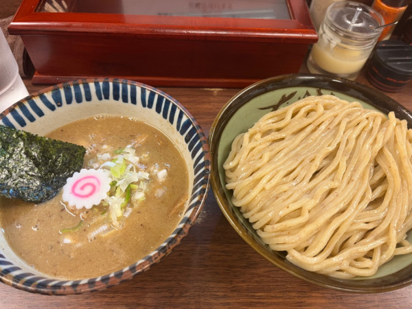 「煮番搾り中盛」@つけめん 三三㐂の写真