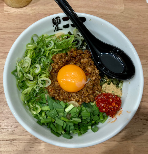 「辛台湾まぜそば 900円+麺大盛」@麺屋 こころ 幡ヶ谷店の写真