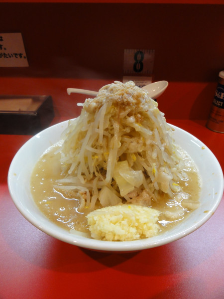 「ラーメン900円全部」@ラーメン ヨシトミの写真
