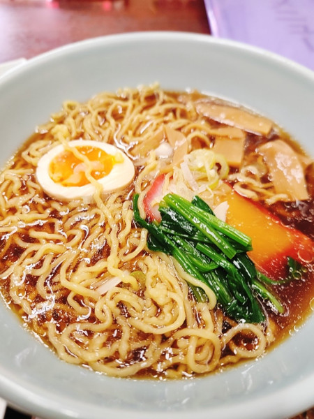 「醤油ラーメン」@わかみやの写真