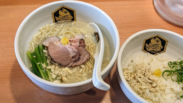 「真鯛らーめん＆雑炊セット（1,200円）」@真鯛らーめん 麺魚 新橋店の写真