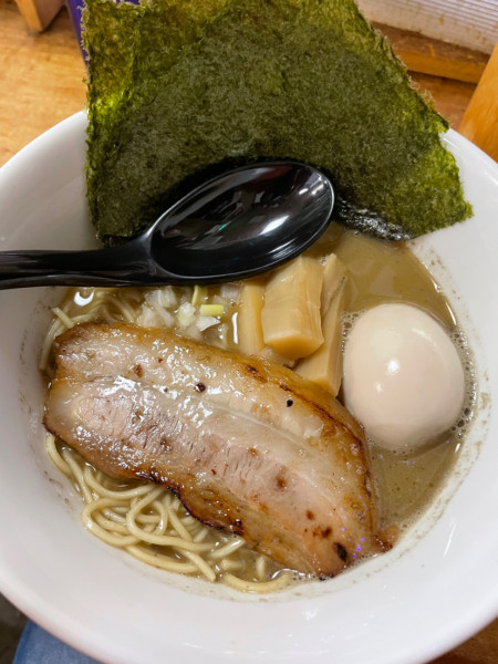 「らーめん　味玉」@いのうえの写真