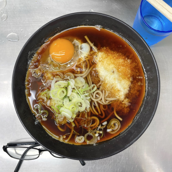 「とろろそば　玉子」@日栄軒の写真