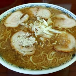 チャーシュー麺（1,050円）