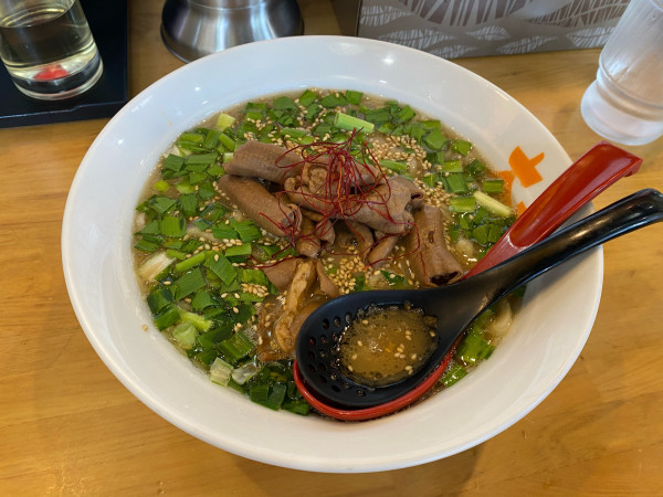 「期間限定もつにらーメン(醤油味)1,150円」@大桜 上永谷店の写真