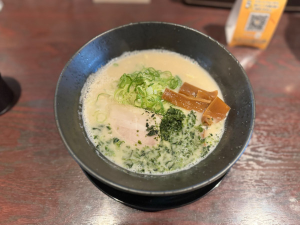「べ〜蔵あごだしら〜めん (細麺.並盛150g)850円」@べ～蔵 高幡不動店の写真