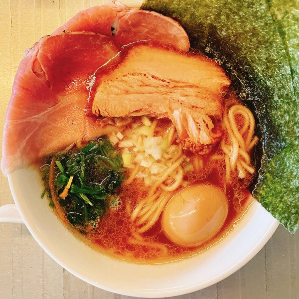 「人類みな大家族」@人類みな家族 東京本店の写真