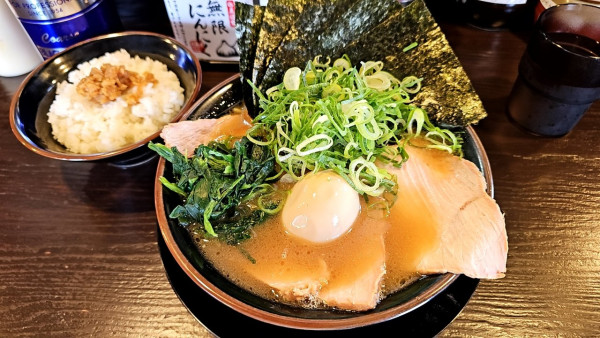 「皇綱特製ラーメン＋ライス」@西池袋 皇綱家 三鷹大沢店の写真