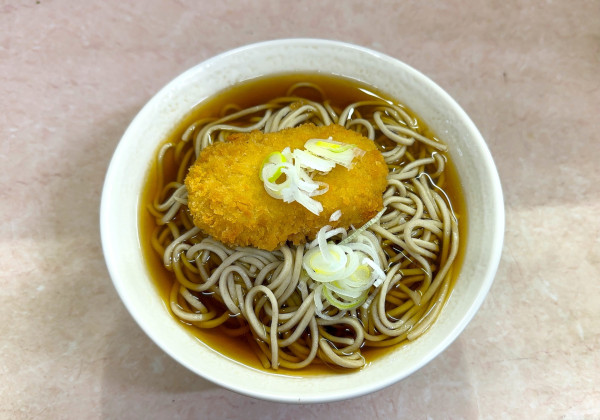 「コロッケそば(420円)」@そば信の写真