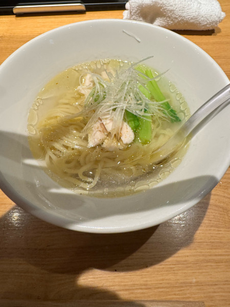 「塩ラーメンハーフ490円」@鳥鶏研究団の写真