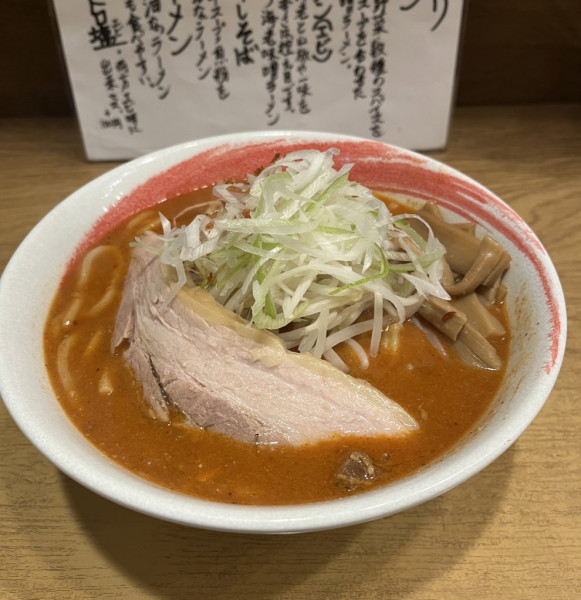 「辛みそラーメンエビ(950円)＋大盛り(100円)」@麺処 慶の写真