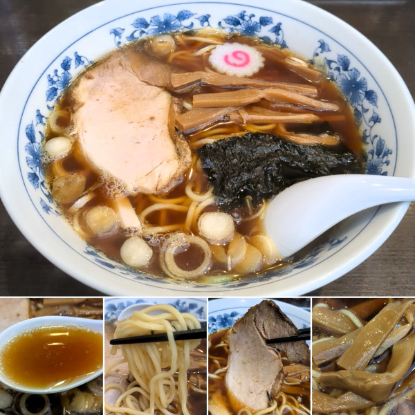 「中華そば(小)　900円」@東池袋大勝軒 南池袋店の写真