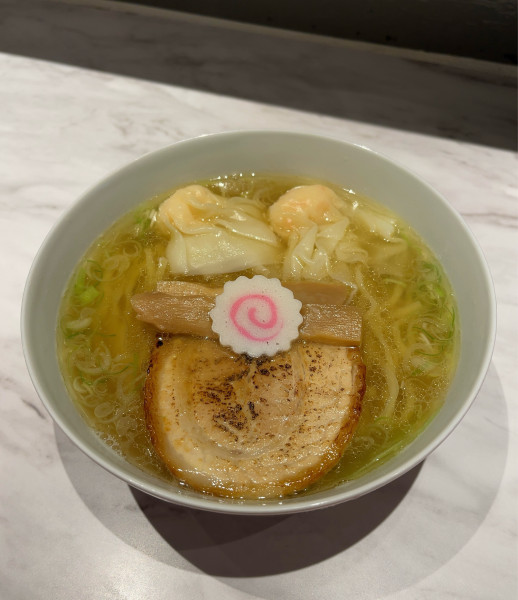 「海老ワンタン麺（2個）1100円」@Ramen  KURUMUの写真