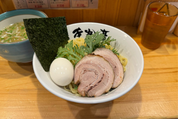 「本丸塩つけ麺 ¥1200」@横濱 本丸亭 新橋店の写真