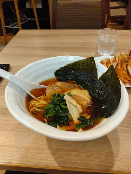 「らーめん　醤油」@石松餃子 三河安城店の写真