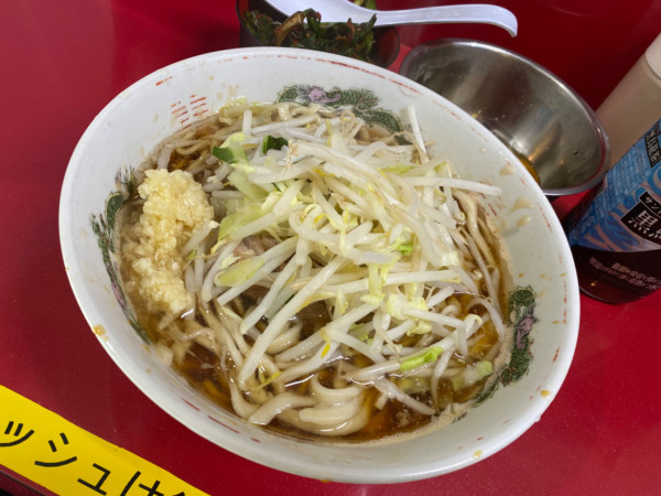 「麺半分豚一枚」@ラーメン二郎 越谷店の写真