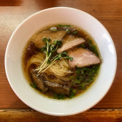 麺と酒とカフェ ラーメンDON DONの画像
