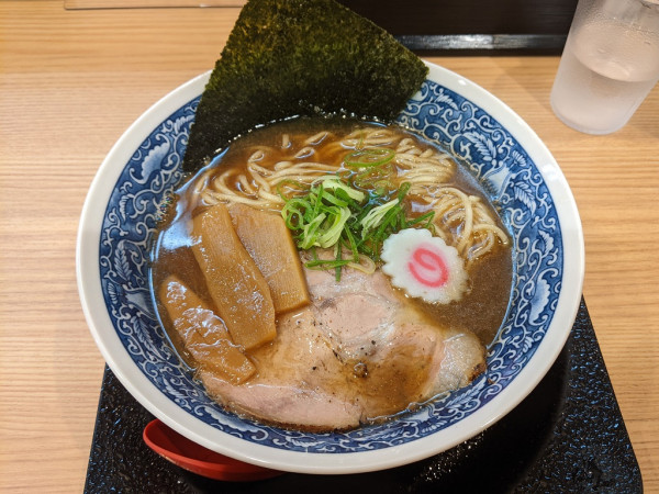 「醤油煮干し中華そば」@中華そば むじゃきの写真