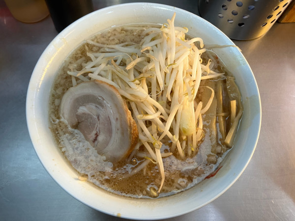 「モヤシラーメン　1150円」@ホープ軒 千駄ヶ谷本店の写真