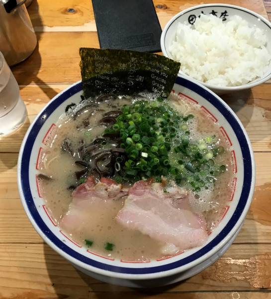 「ラーメン」@博多長浜らーめん 田中商店の写真