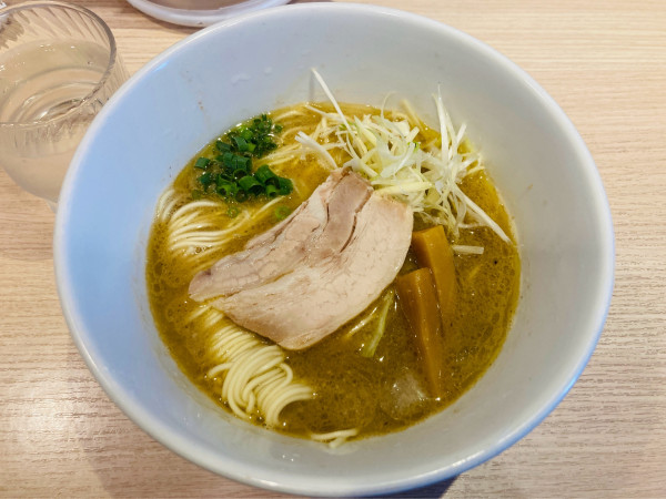 「濃厚魚介らーめん」@麺屋 一燈の写真